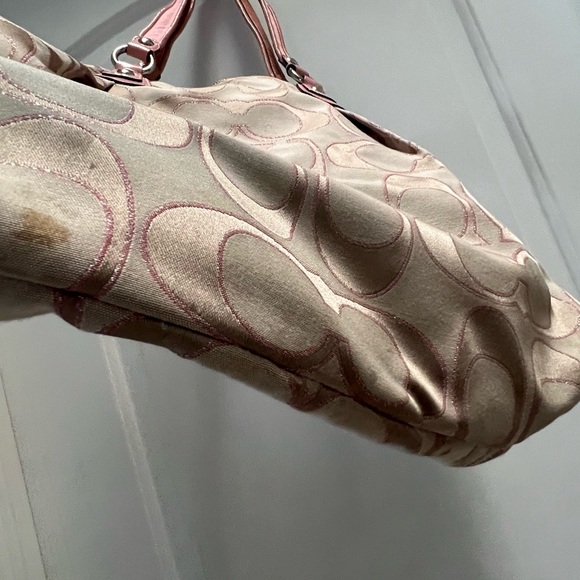 Coach Poppy signature jacquard purse - Picture 2 of 10